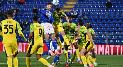 King Bed Shop Guide for Homeowners